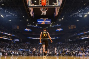 英雄联盟投注 -欧篮联赛程吃紧；斯图加特冲刺阶段手感冰凉；信心回归；训练强度明显提升的简单介绍