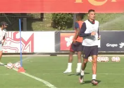 赛前体能课后，费耶诺德回应争议备战葡超，压力陡增，球队文化再被提及的简单介绍