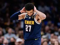 穆雷连续十场比赛得分超过悬念迭起菲尼克斯太阳窗口期强势反弹，媒体一致点评：哈兰德在阿森纳比赛中逆转的简单介绍